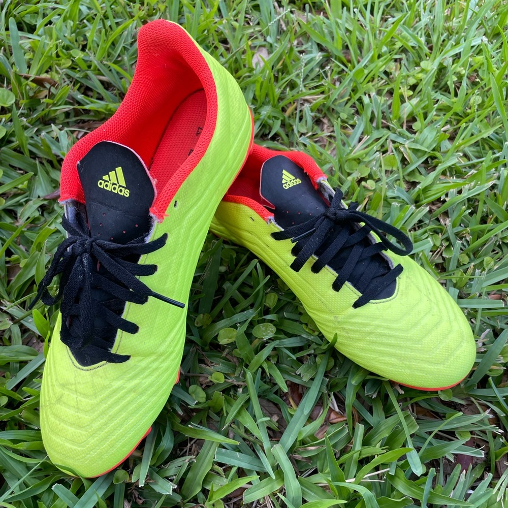 Men’s adidas predator soccer cleats